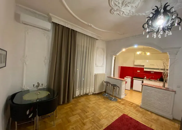 With Balcony And Ac Next To Danube * Budapesta