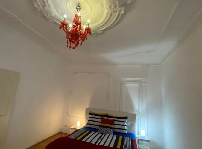 דירה With Balcony And Ac Next To Danube *