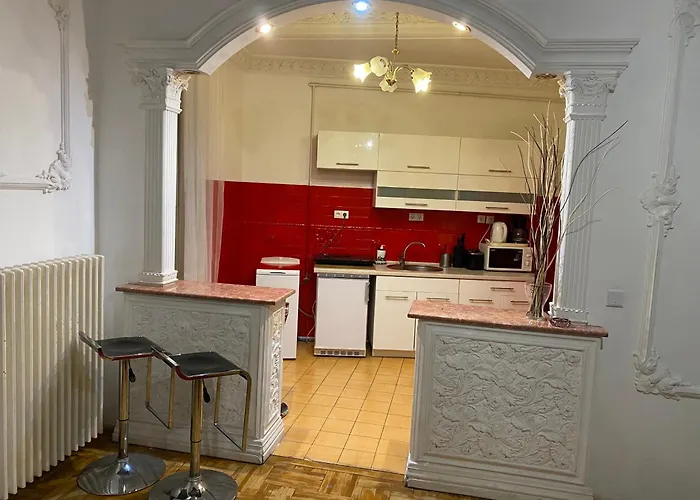 דירה With Balcony And Ac Next To Danube