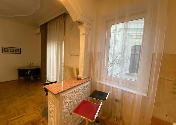 דירה With Balcony And Ac Next To Danube